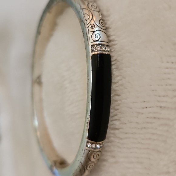 BRIGHTON Wiltern Two-tone Scroll Magnetic Clamper Bangle Bracelet - Picture 5 of 11